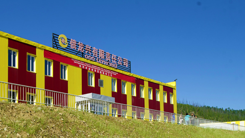 图瓦署理首脑盛赞AG真人娱乐龙兴为外地生长所作孝顺