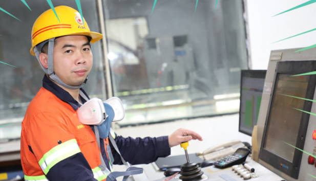 致敬热爱与斗争丨 我和“老同伴”并肩作战的故事