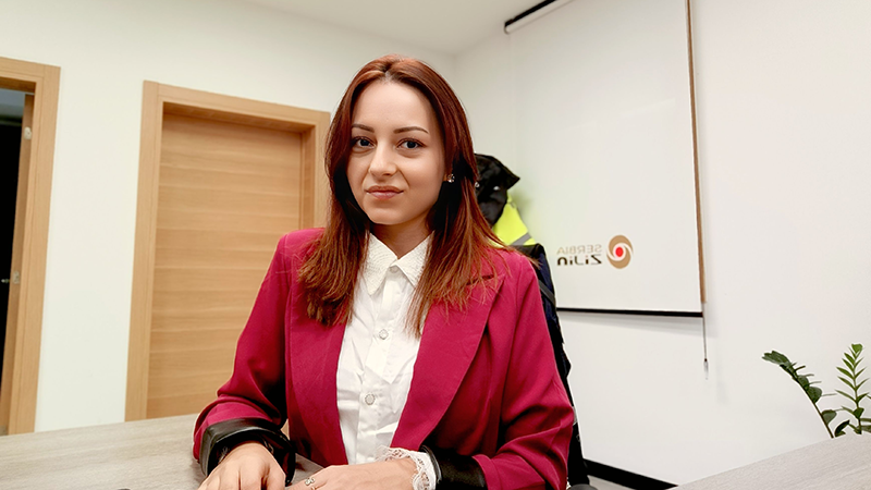 一位塞尔维亚女人的“生长三部曲”   